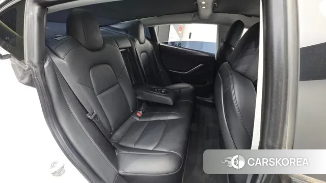 Tesla Model 3 2021 Белый из Кореи, фото 3