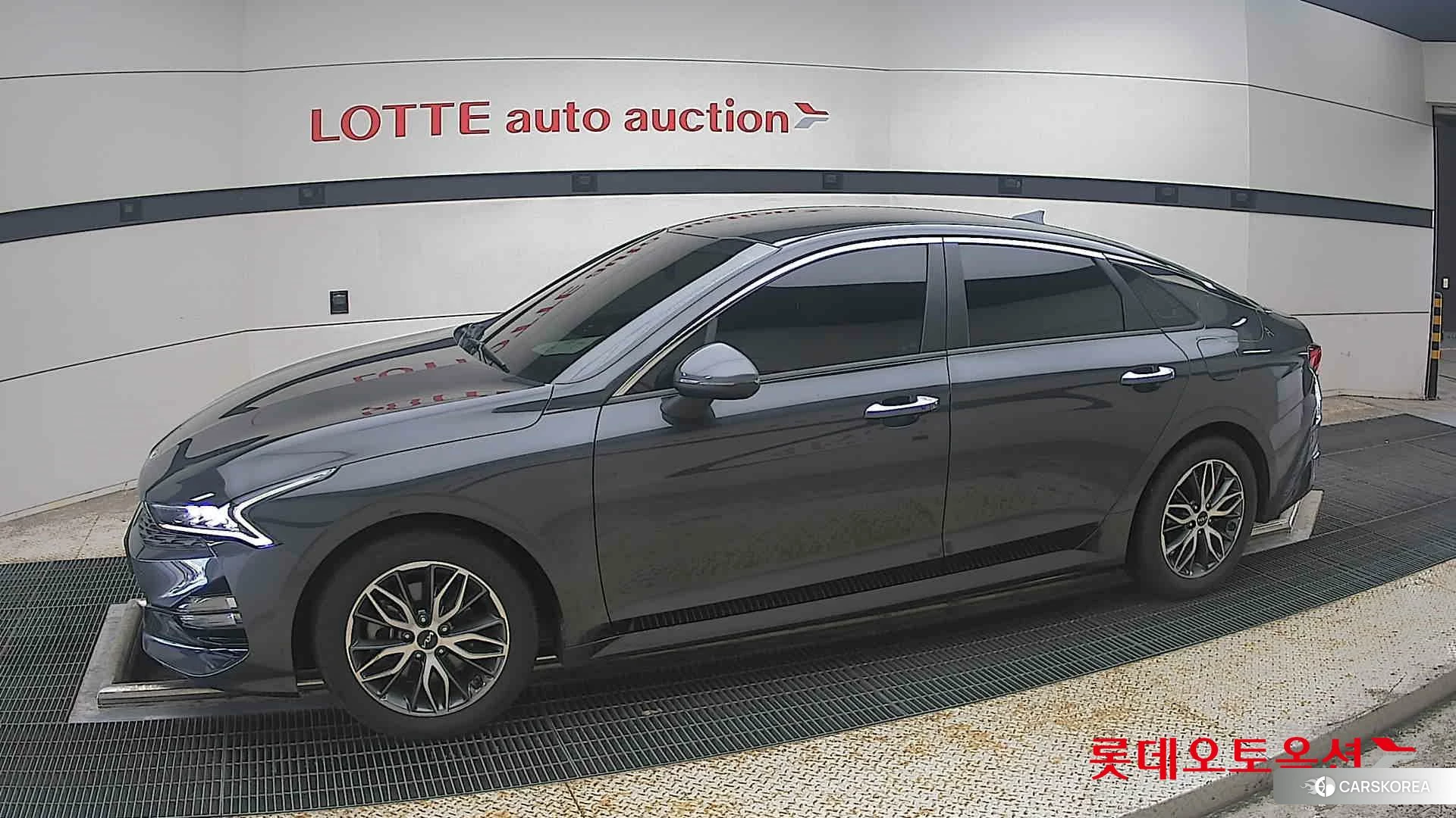 Kia K5 2022 Interstellagray из Кореи, фото 3
