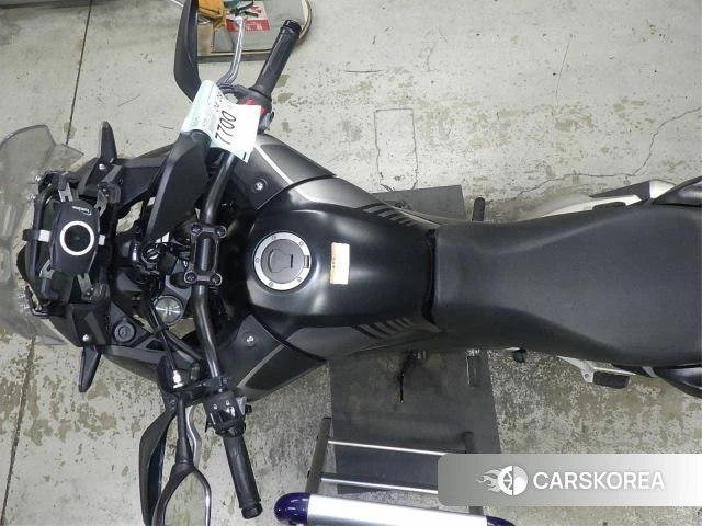 Проданный Honda 400X id 4184321 из Японии, фото 2