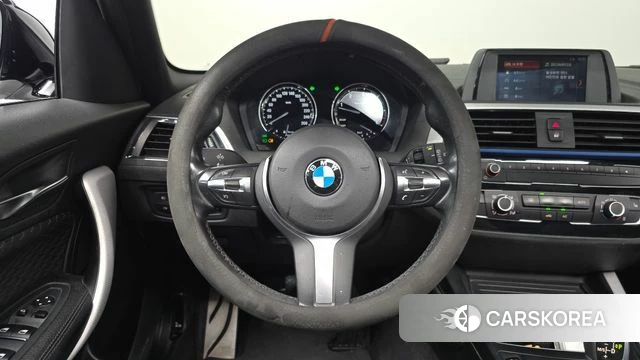 BMW 1 Series (F20) 2018 Белый из Кореи, фото 3