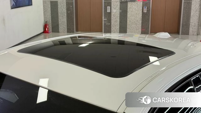 BMW i4 2023 Белый из Кореи, фото 3