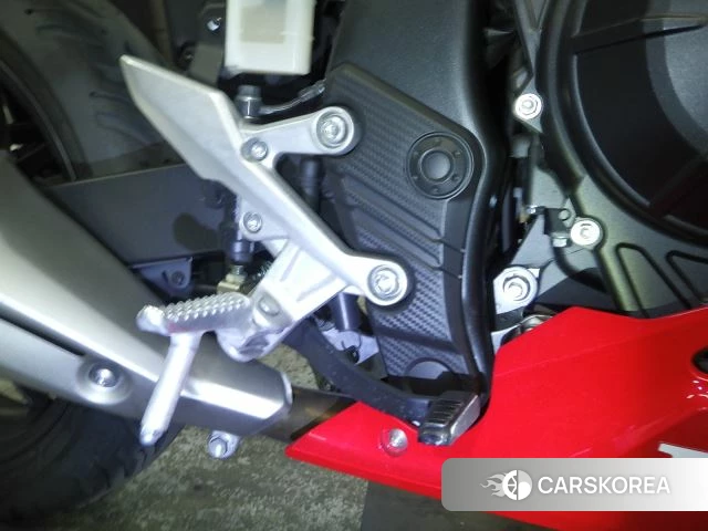 Проданный Honda CBR400R id 3949767 из Японии, фото 5