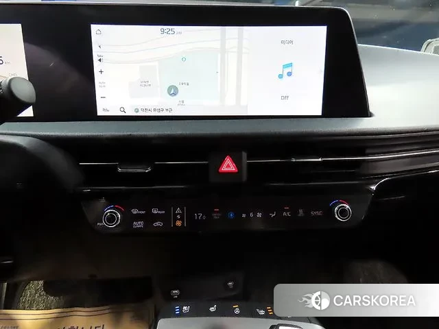 Kia EV6 2022 Белый из Кореи, фото 3