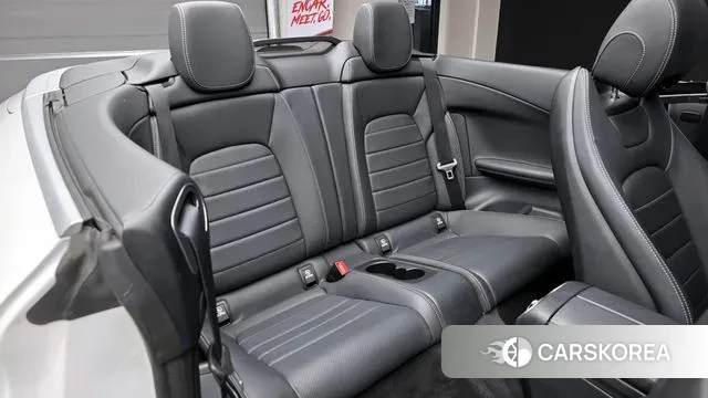 Mercedes-Benz C-Class W205 2018 Белый из Кореи, фото 3