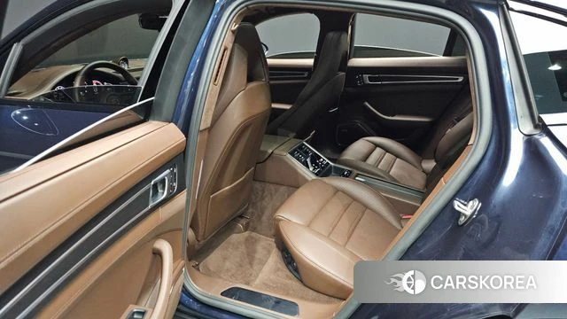 Porsche Panamera (971) 2023 Синий из Кореи, фото 3