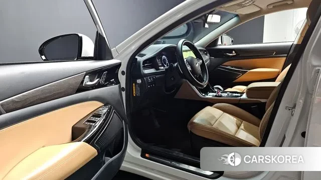 Kia K7 Premier Hybrid 2020 Белый из Кореи, фото 3