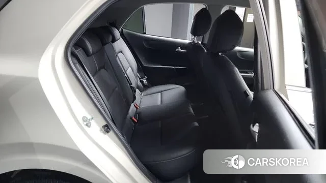 Kia Morning Urban (JA) 2022 Жемчужный цвет из Кореи, фото 3