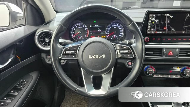 Kia The New K3 2nd generation 2021 Белый из Кореи, фото 3