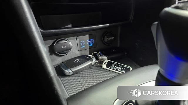 Hyundai Kona 2019 Белый из Кореи, фото 3