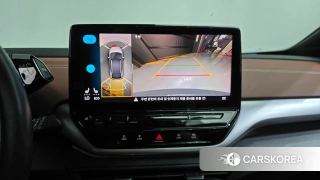 Volkswagen ID.4 2022 Белый из Кореи, фото 3