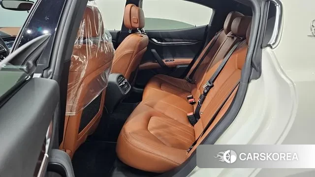 Maserati Ghibli 2020 Белый из Кореи, фото 3