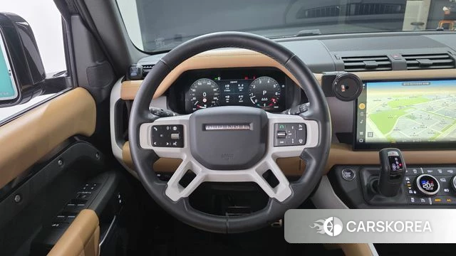 Land Rover Defender (L663) 2025 Черный из Кореи, фото 3