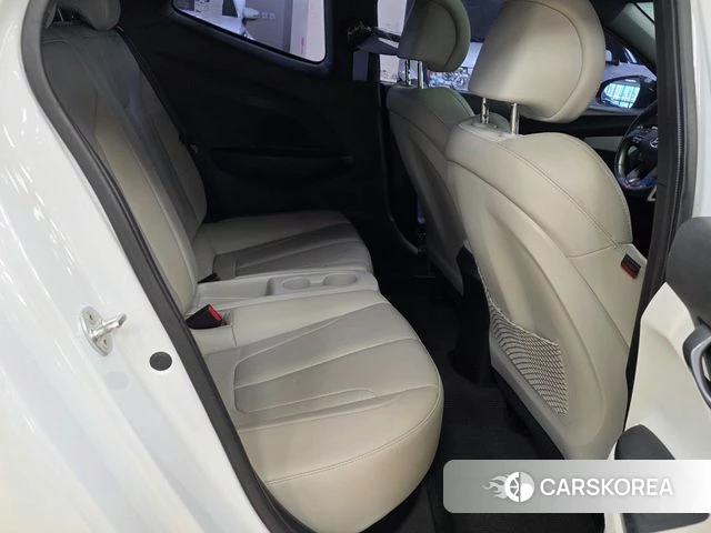 Hyundai Veloster (JS) 2019 Белый из Кореи, фото 3