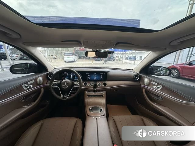 Mercedes-Benz E-class 2021 Черный из Китая, фото 3