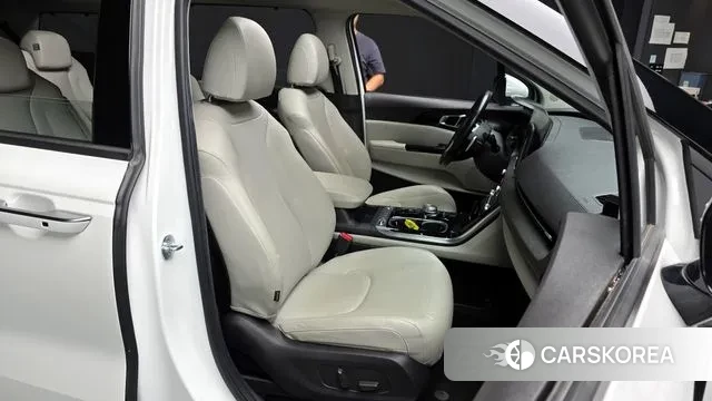 Kia Carnival 4th generation 2020 Белый из Кореи, фото 3