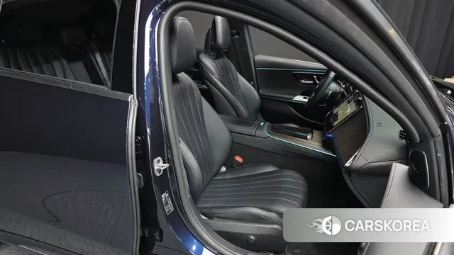 Mercedes-Benz E-Class W214 2024 Синий из Кореи, фото 3