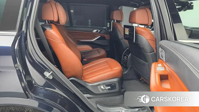 BMW X7 (G07) 2021 Черный из Кореи, фото 3