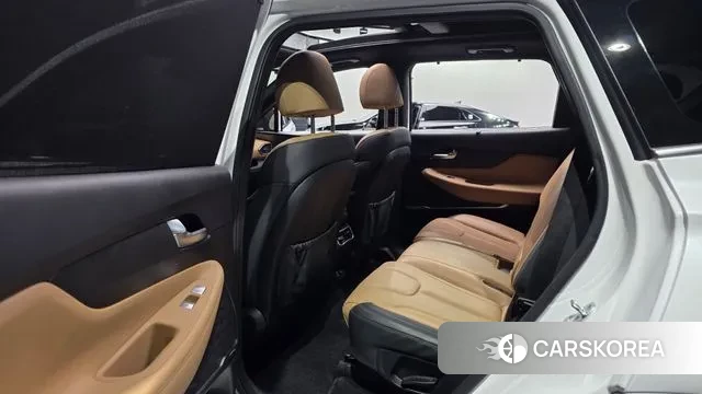 Hyundai The New Santa Fe 2021 Белый из Кореи, фото 3