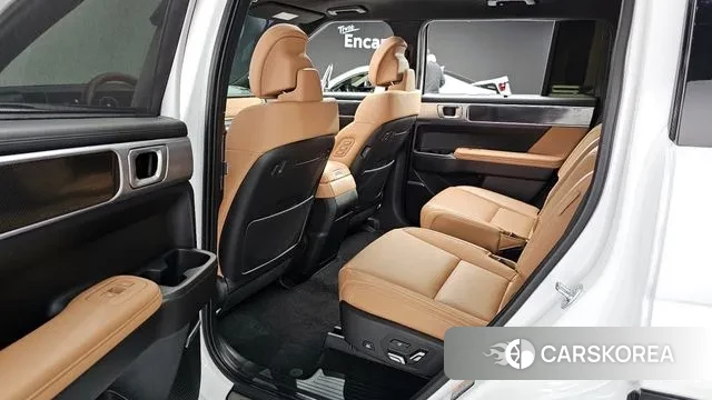 Hyundai Santa Fe (MX5) 2023 Белый из Кореи, фото 3