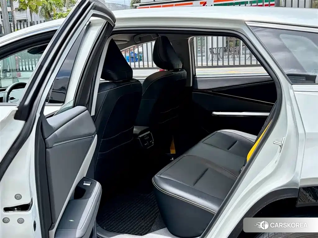 Toyota bZ5 2026 Белый из Китая, фото 3