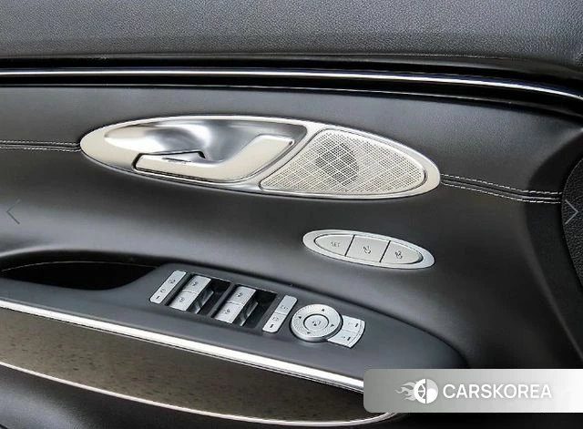 Genesis GV70 2022 Серый из Кореи, фото 3