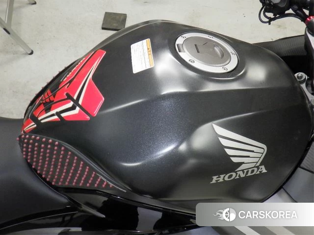 Проданный Honda CBR400R 2023 из Японии, фото 5