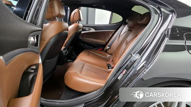 Genesis G70 2019 Черный из Кореи, фото 3