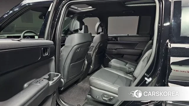 Hyundai Santa Fe (MX5) 2023 Черный из Кореи, фото 3