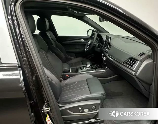 Audi Q5L 2024 Черный из Китая, фото 3