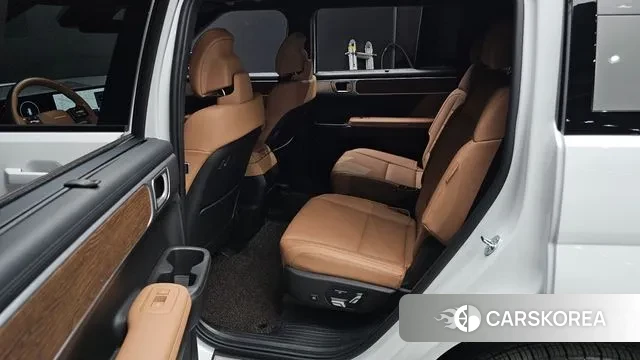 Hyundai Santa Fe (MX5) 2024 Белый из Кореи, фото 3