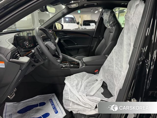 Audi Q5 (80A) 2025 Черный из Кореи, фото 3