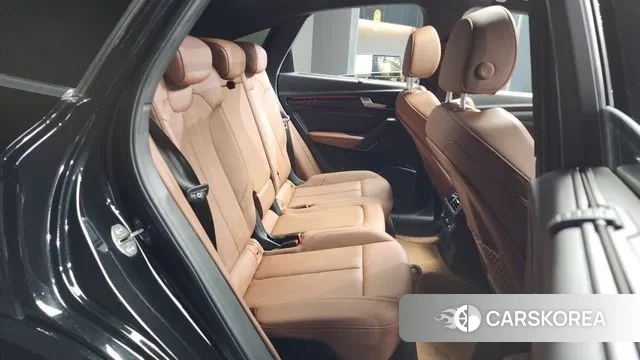 Audi Q5 (FY) 2022 Черный из Кореи, фото 3