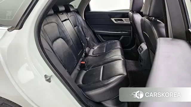 Jaguar XF (X260) 2018 Белый из Кореи, фото 3