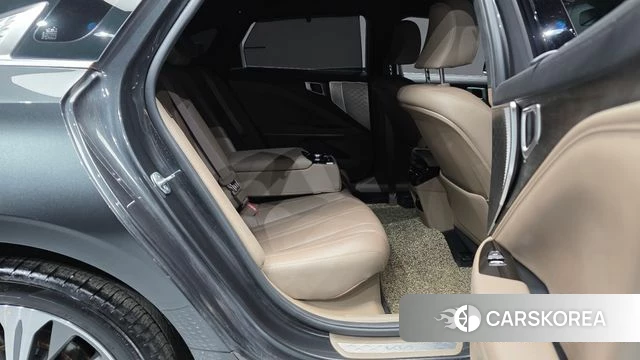 Kia K8 Hybrid 2024 Серый из Кореи, фото 3
