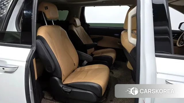 Kia Carnival 4th generation 2022 Белый из Кореи, фото 3