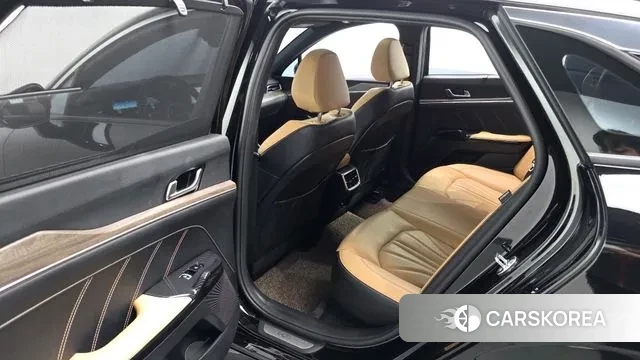 Kia K5 3rd generation 2023 Черный из Кореи, фото 3