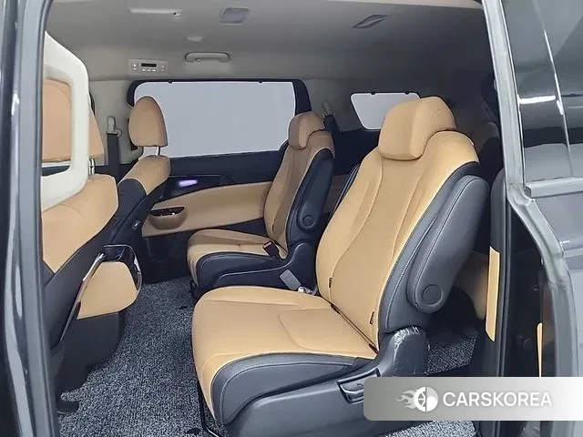 Kia Carnival 4th generation 2023 Серый из Кореи, фото 3