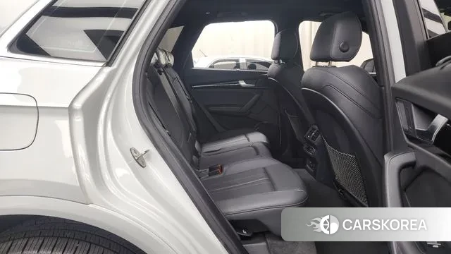 Audi Q5 (FY) 2022 Белый из Кореи, фото 3