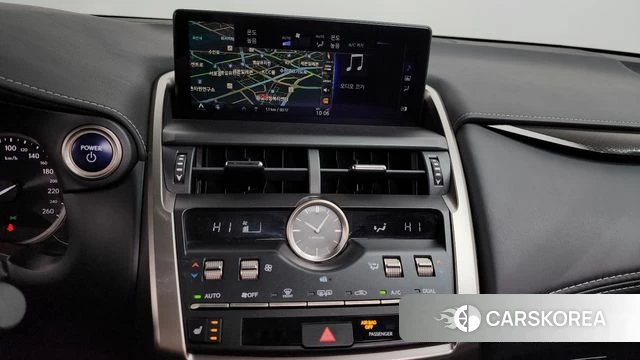 Lexus NX300h 2019 Белый из Кореи, фото 3