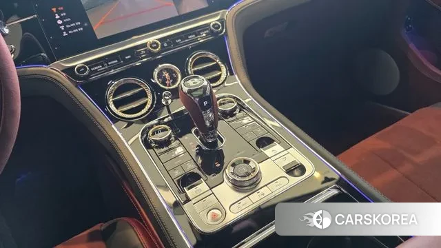 Bentley Continental GT 3rd Generation 2023 Белый из Кореи, фото 3