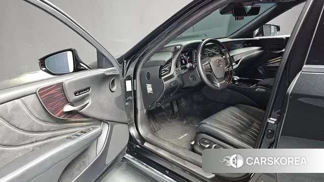 Lexus LS500 5th generation 2019 Серый из Кореи, фото 3