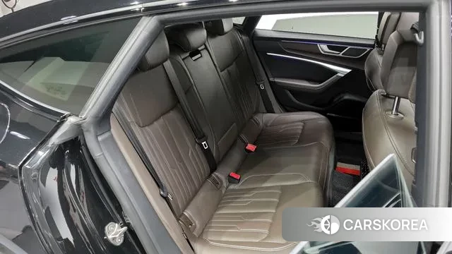 Audi A7 (4K) 2022 Черный из Кореи, фото 3