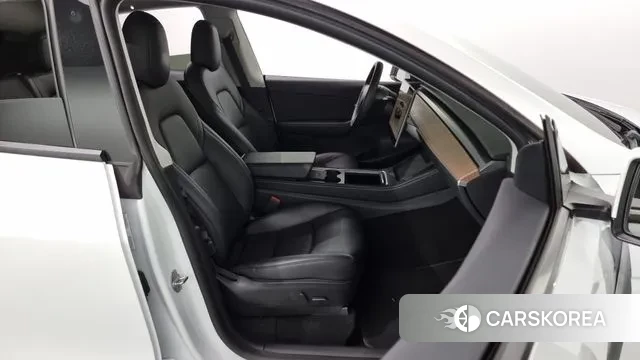 Tesla Model Y 2022 Белый из Кореи, фото 3