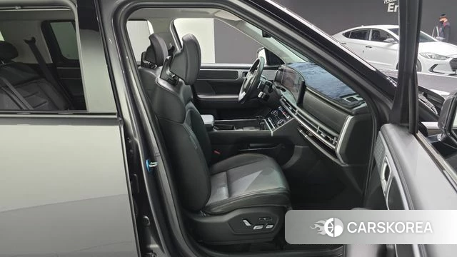 Hyundai Santa Fe (MX5) 2023 Серый из Кореи, фото 3