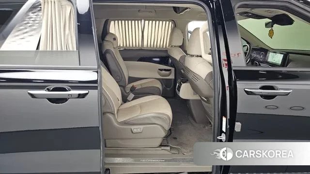 Kia Carnival 4th generation 2022 Черный из Кореи, фото 3