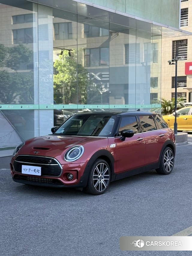 MINI CLUBMAN 2022 Красный из Китая, фото 3