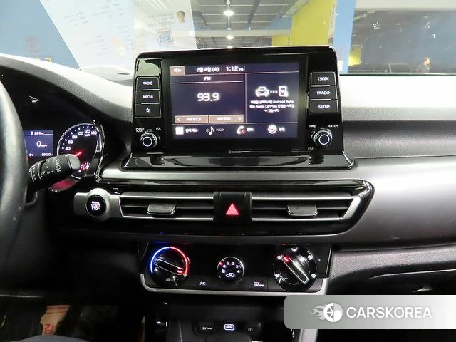 Kia Seltos 2021 Белый из Кореи, фото 3