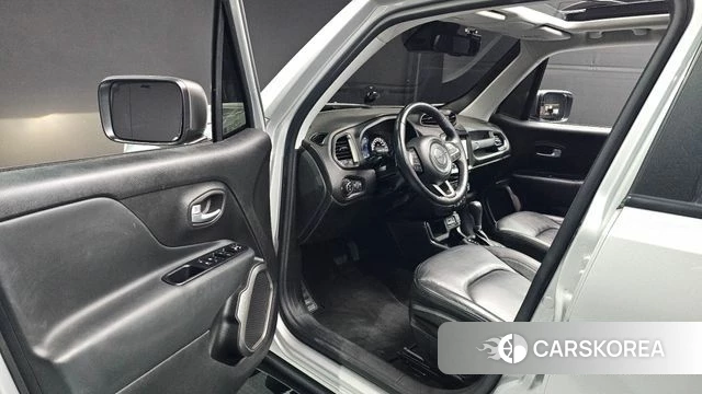 Jeep Renegade 2019 Серебряный из Кореи, фото 3