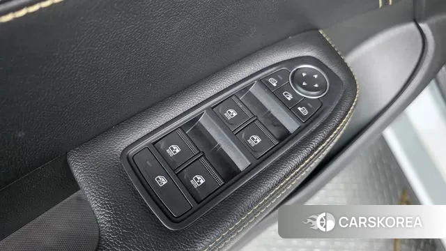 Renault Korea (Samsung) Arcana 2024 Белый из Кореи, фото 3