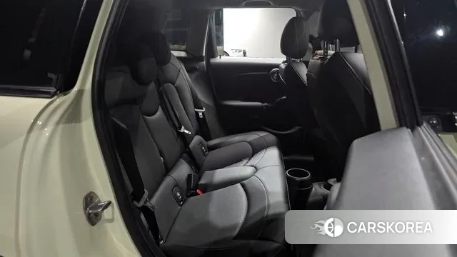 Mini Cooper 2019 Жемчужный цвет из Кореи, фото 3
